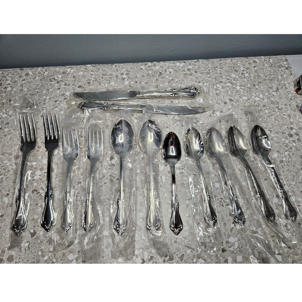 Oneida Flatware Set Baker Street Silver Stainless Steel Ornate 13 Pieces NEW